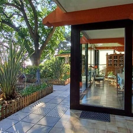 Brezza Marina - Appartamento In Villa Fronte Mare Trieste Esterno foto
