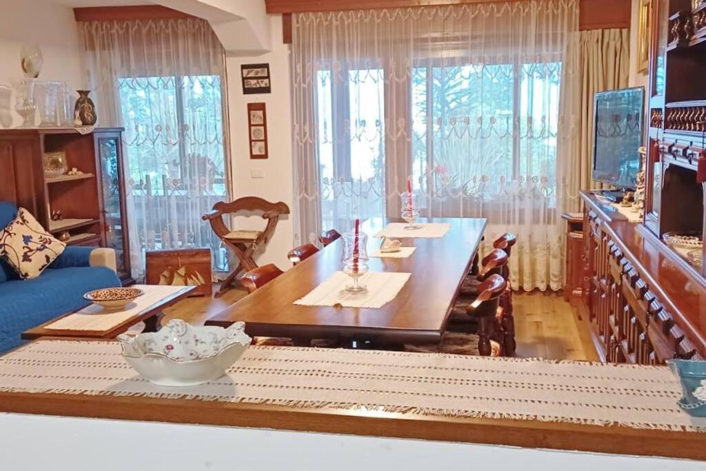 Brezza Marina - Appartamento In Villa Fronte Mare Trieste Esterno foto
